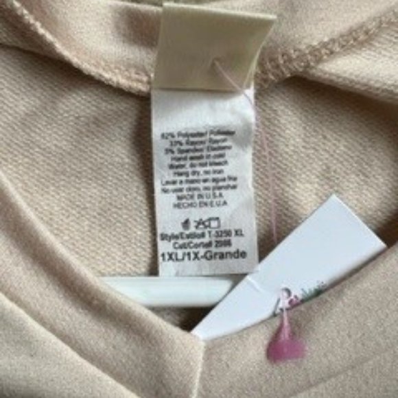 NWT Boutique Short Sleeve - Picture 2 of 3